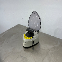 Labnet Spectrafuge Mini Centrifuge image 2